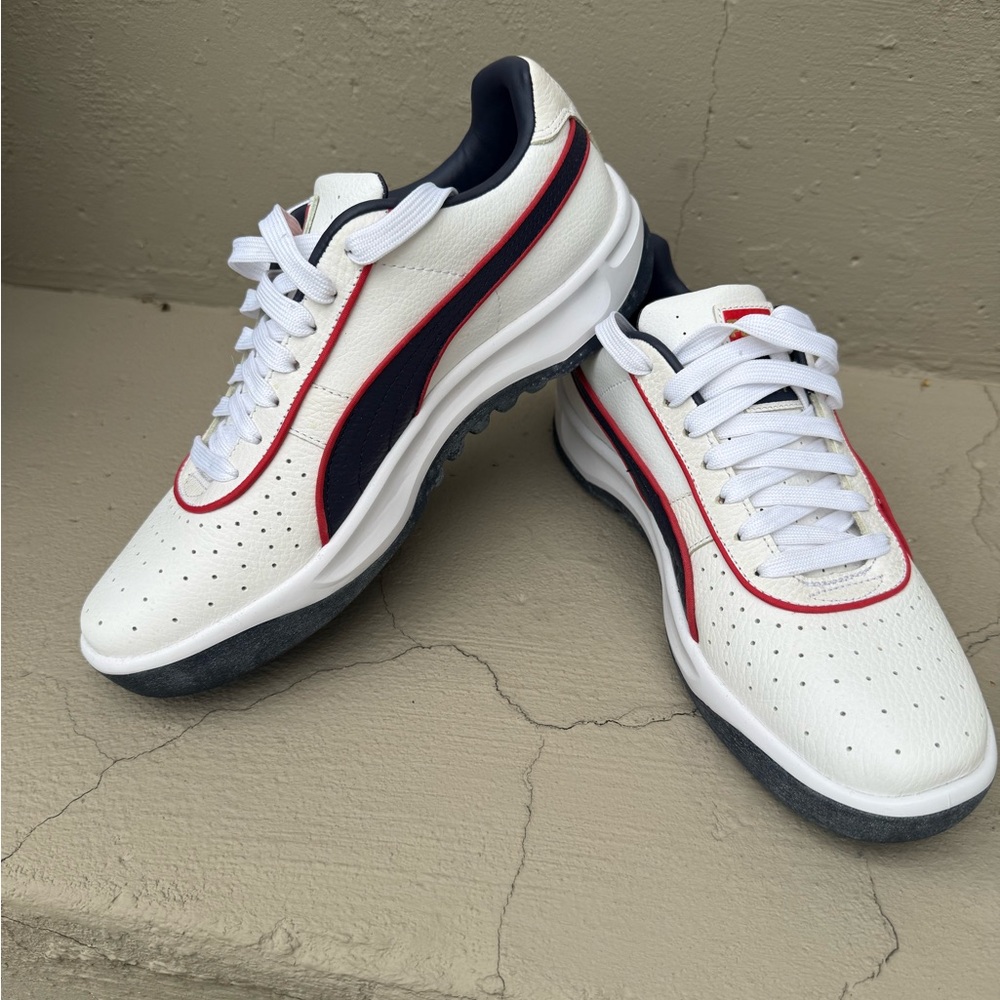💫 LIKE NEW 💫 Puma Men's GV Special Sneakers!